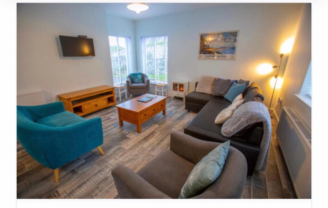 Josies Place At Waters Edge Self Catering Apartment Glenarm エクステリア 写真